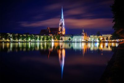 Was kostet die Reservierung eines Wunschkennzeichens SN für Stadt Schwerin